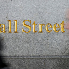 美国股市涨跌不一;截至收盘道琼斯工业平均指数下跌0.14%