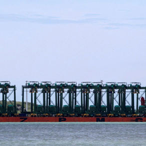 美国：中国起重机是间谍工具、特洛伊木马