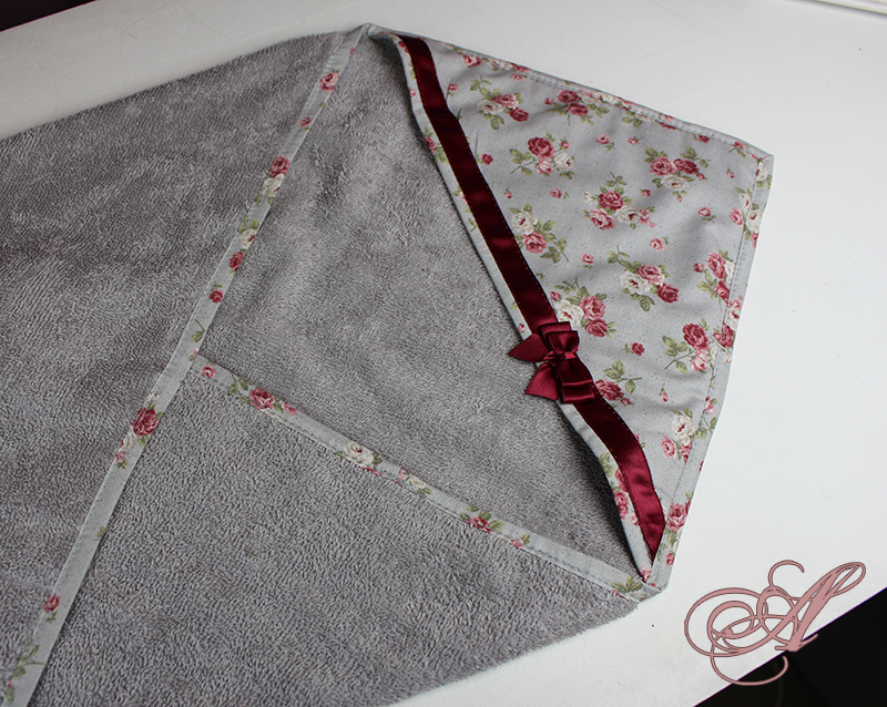 Miniature : Cape de bain