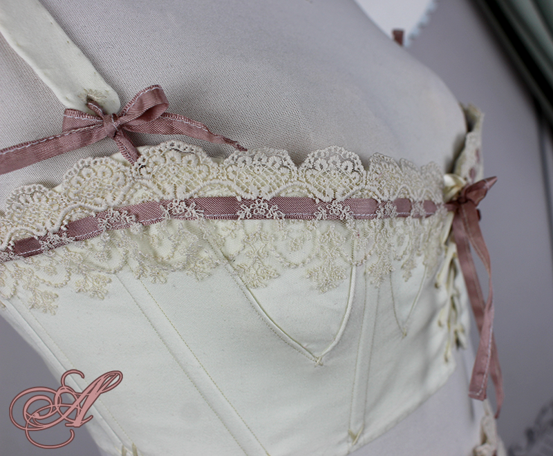 Miniature : Lingerie en coton satinée.