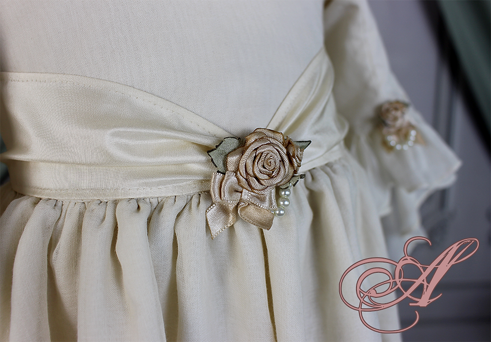 Miniature : Robe de baptême