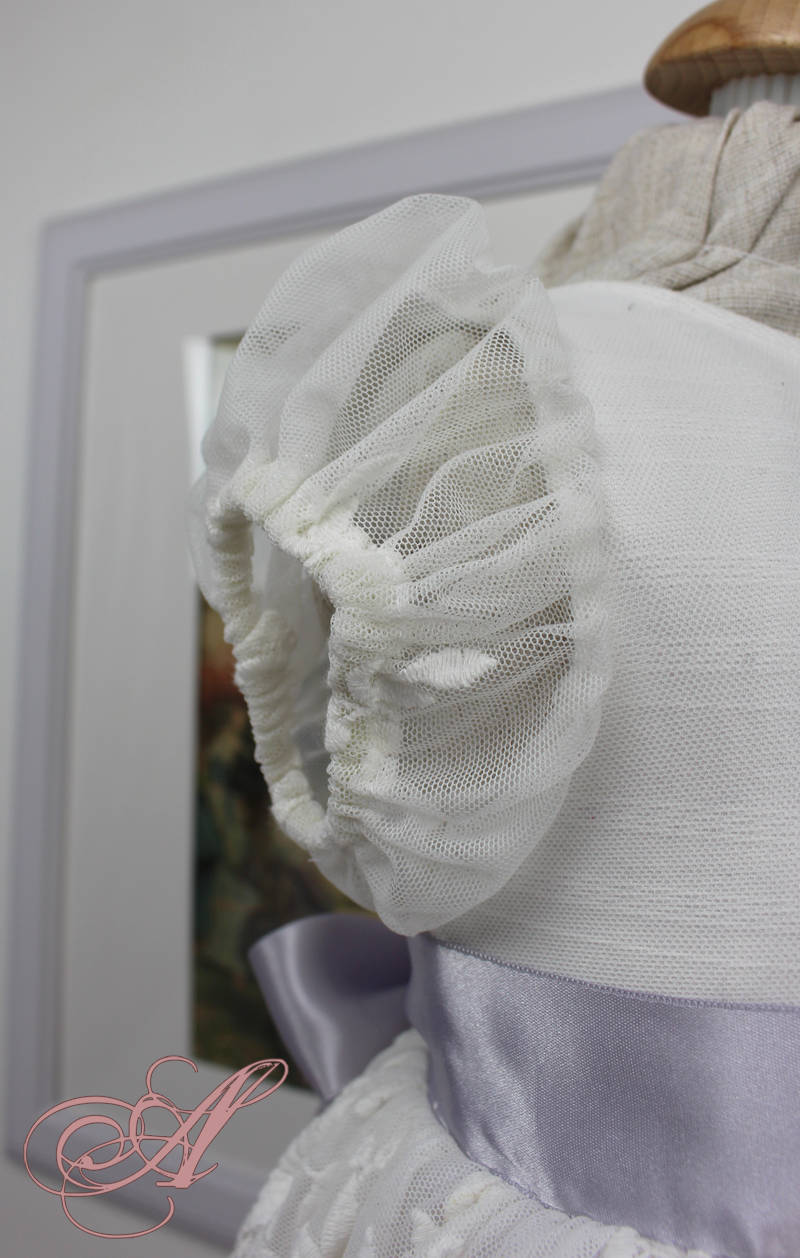 Miniature : Robe enfant en dentelle