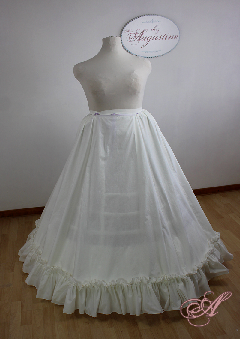 Miniature : Jupons pour crinoline projetée