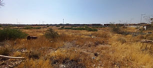 A vendre sur Boulevard Mohamed 6, à 10 minutes de Jema el Fna, terrain de plus de 2 hectares pour une promotion d'immeubles de standing ou hôtelier. Bel environnement avec beaucoup de potentiel.
Dossier sur demande qualifiée.
