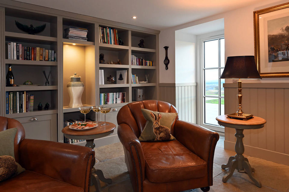 Kipney Farmhouse Seating Area