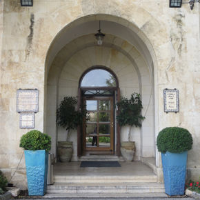 Rev Stewart Gillan returns to St Andrew's Jerusalem. He shares his opening observations.