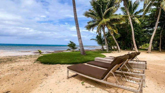 Sunbeds at Oneta Resort in Kadavu