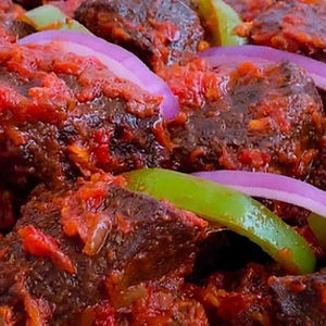 Cooler Fried Beef in Pepper Sauce. Mixed Assorted Beef is £400