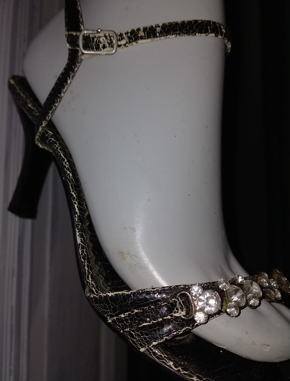 Thumbnail: Dans schoentjes met strass