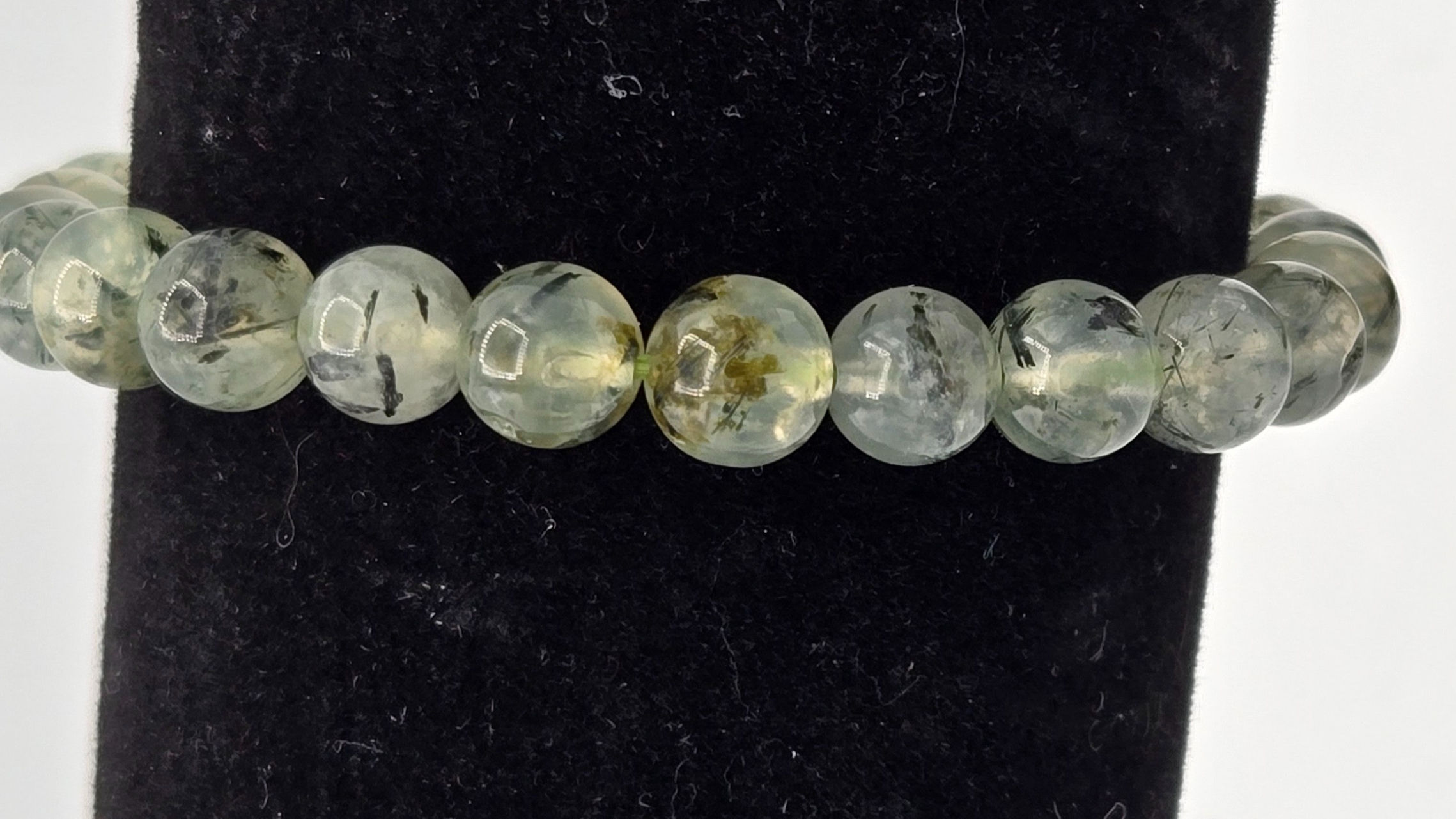 Prehnite stretch Bracelet 8mm