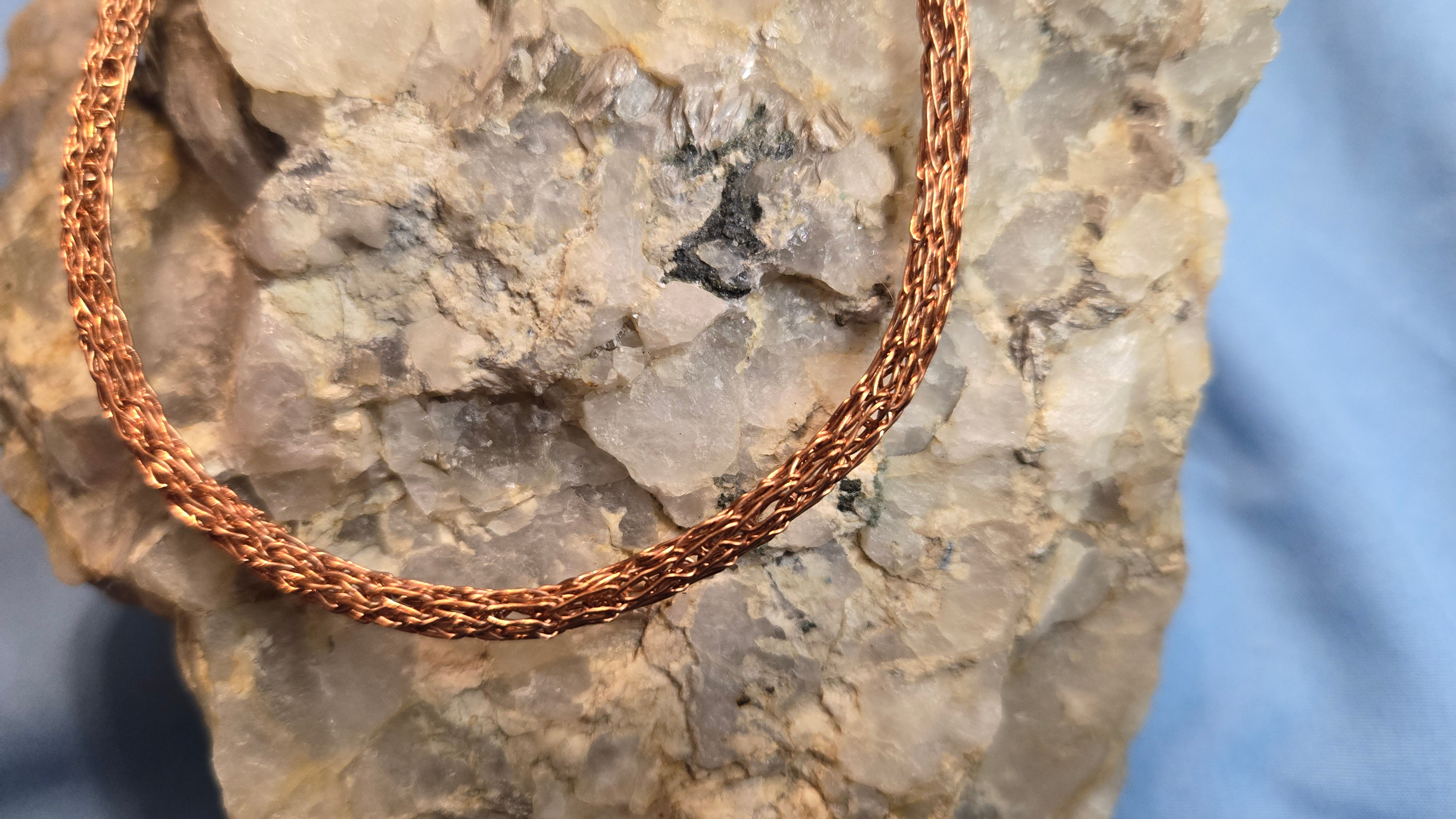 Viking Stitch Wireweave Bracelet in Copper 10.5in