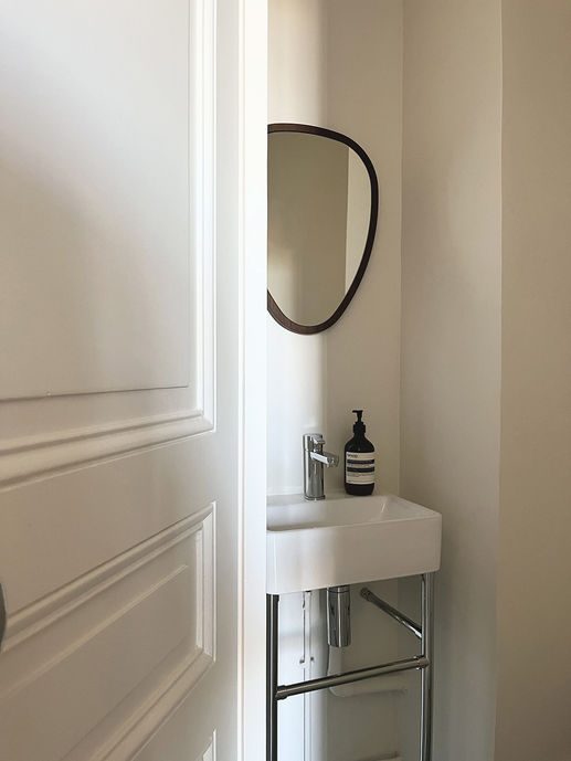 WC avec lave-main style rétro paris