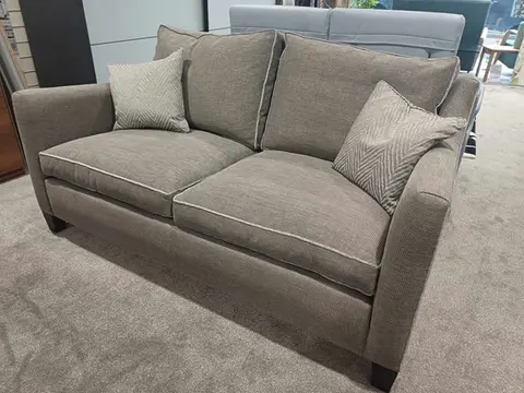 Duresta
Finsbury 2 seater Sofa