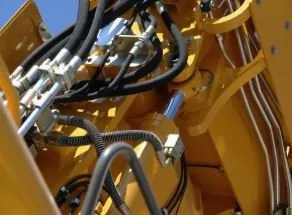 Hydraulic ram