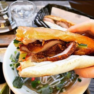 Vietnamese Banh Mi Baguette