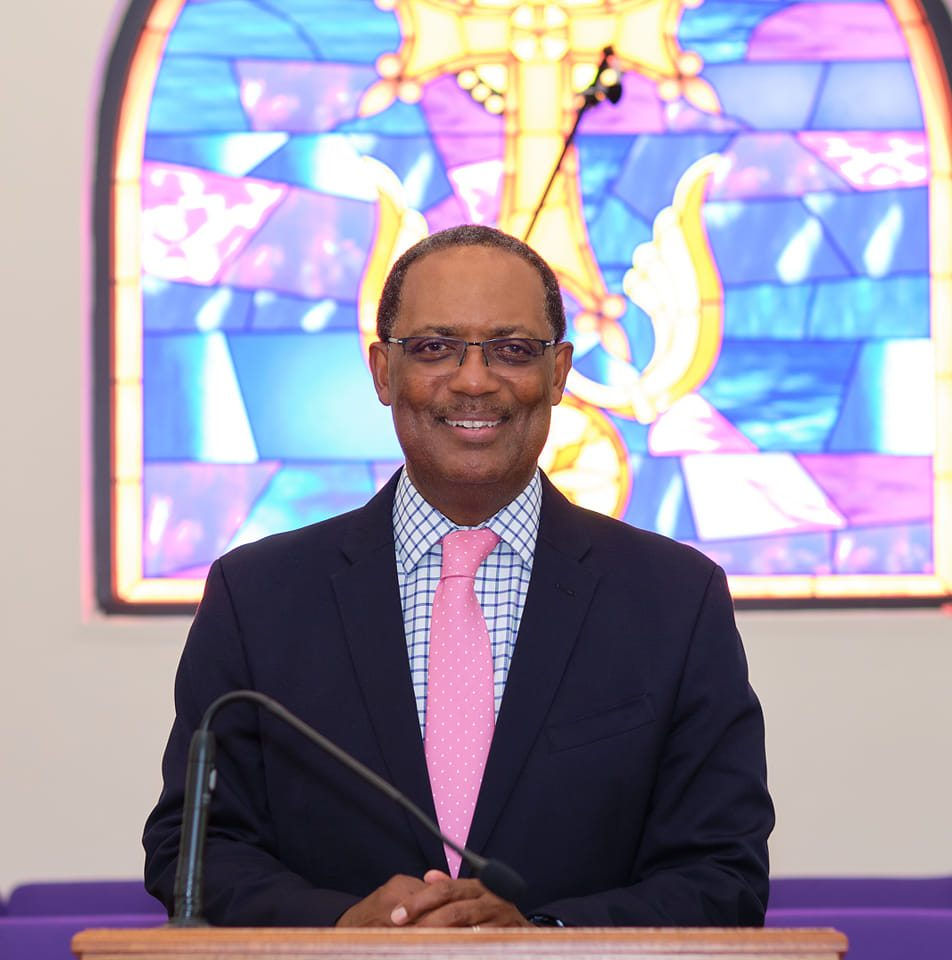 pastor.jpg