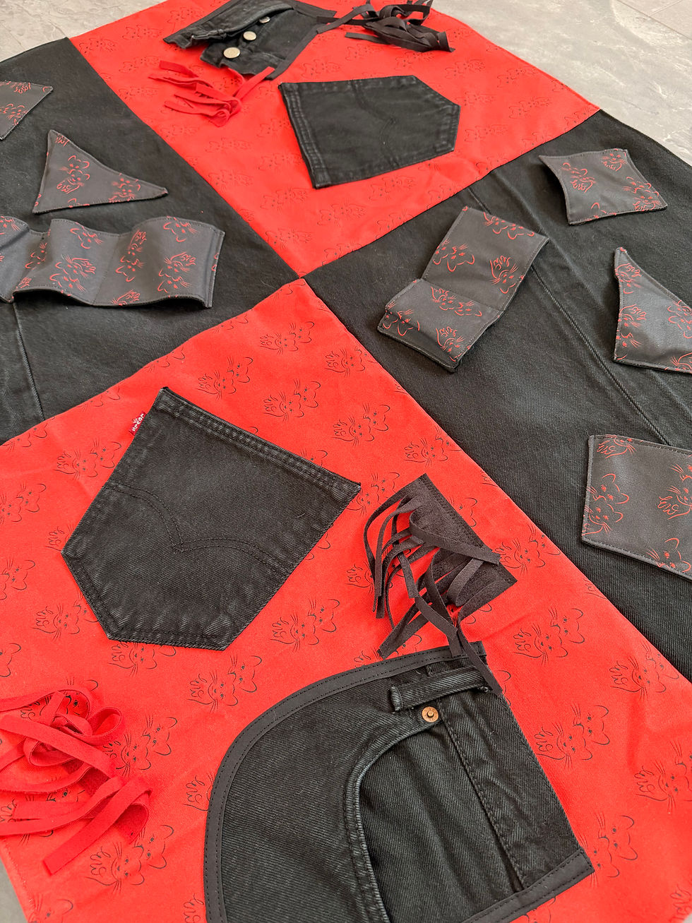 Miniaturbild: EW-Pet-Decke Red/Black-Denim (groß)
