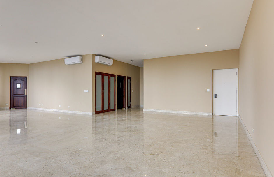 Remodelled 3-Bedroom Apartment in PH Cresta Palace, La Cresta, Panama City, Panama – photo 8 of 16