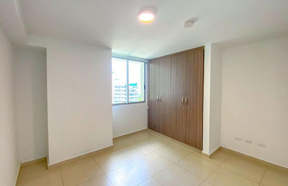 200 m² 3-Bedroom Apartment in PH Lumier, Costa del Este, Panama – photo 14 of 16