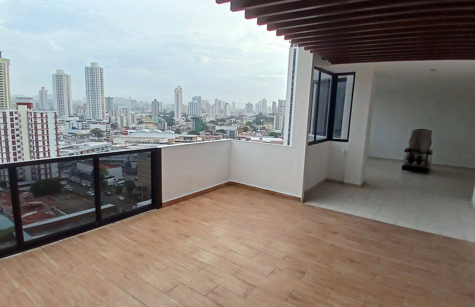Renovated Penthouse in PH Cancun, Obarrio, Panama City, Panama – photo 4 of 14