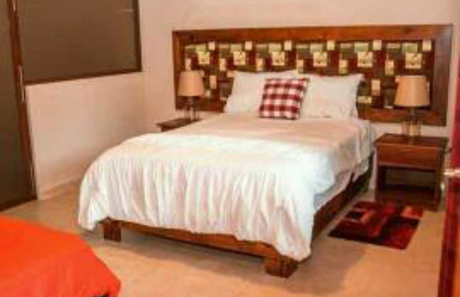 20-Room Colonial-Style Hotel in Los Naranjos, Boquete, Panama – photo 10 of 11