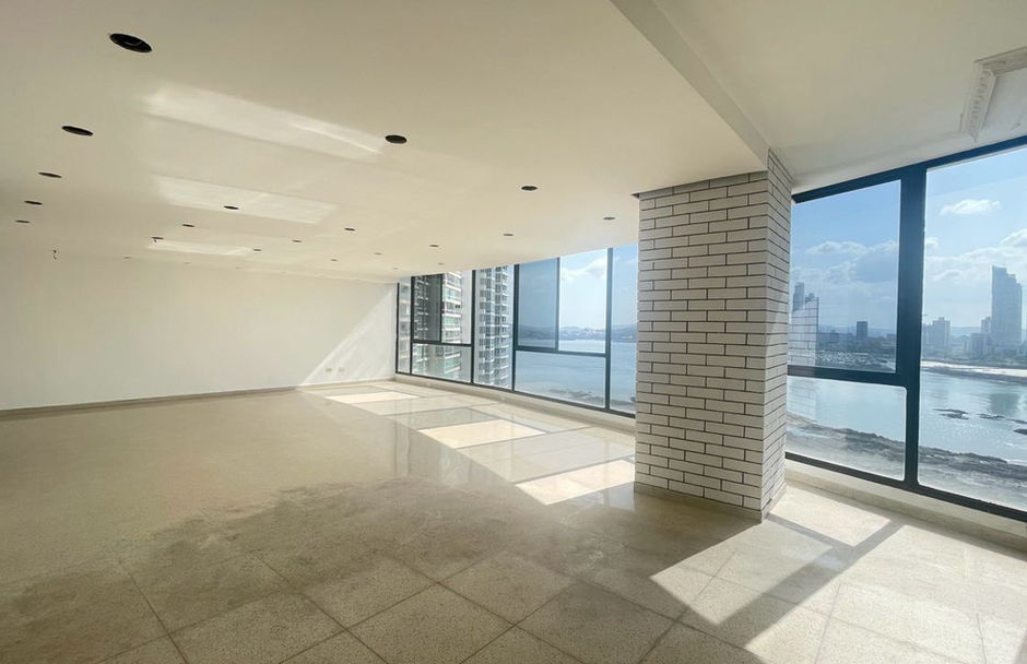 3-Bedroom Panoramic-View Apartment on the 11th Floor, Punta Paitilla, Panama City, Punta Paitilla, Panama – photo 6 of 15