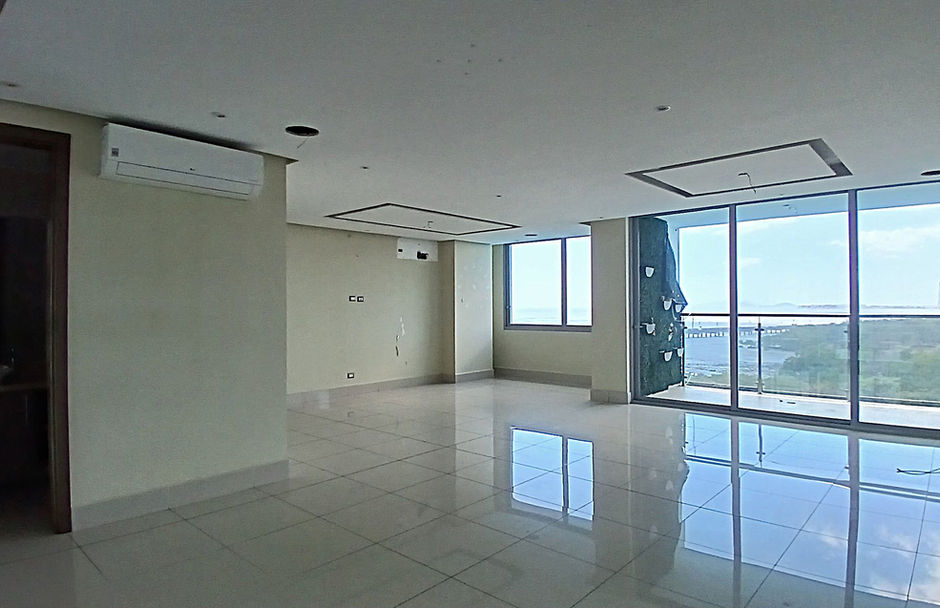 Spacious 199 m2 3-Bedroom Apartment in PH Bali, Costa del Este, Panama – photo 2 of 16