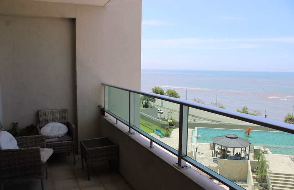 3-Bedroom Ocean-View Apartment in Terrasol, Coco del Mar, Panama – photo 3 of 16