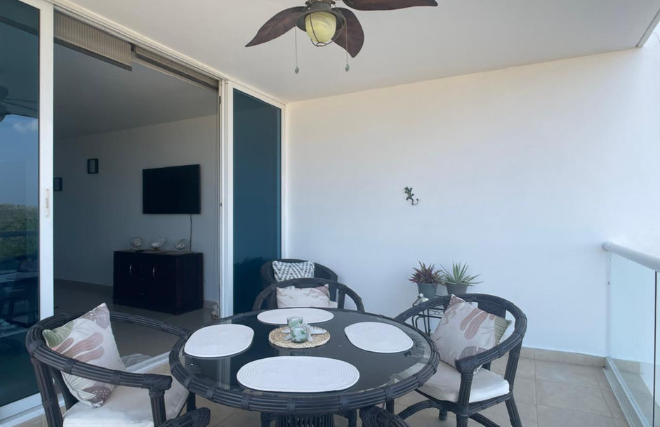 Furnished 149 m2 3-Bedroom Ocean-View Apartment in Oceans II, Playa Blanca, Panama – photo 7 of 16