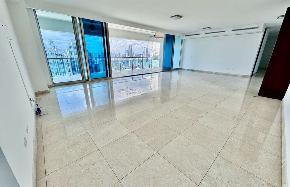 3-Bedroom Ocean-View Apartment in PH Aqualina, Punta Pacifica, Panama City, Panama – photo 3 of 15