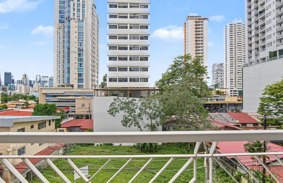 1-Bedroom Apartment with Large Private Terrace in PH Keops Tower, San Francisco, Panama City, Panama – photo 5 of 12