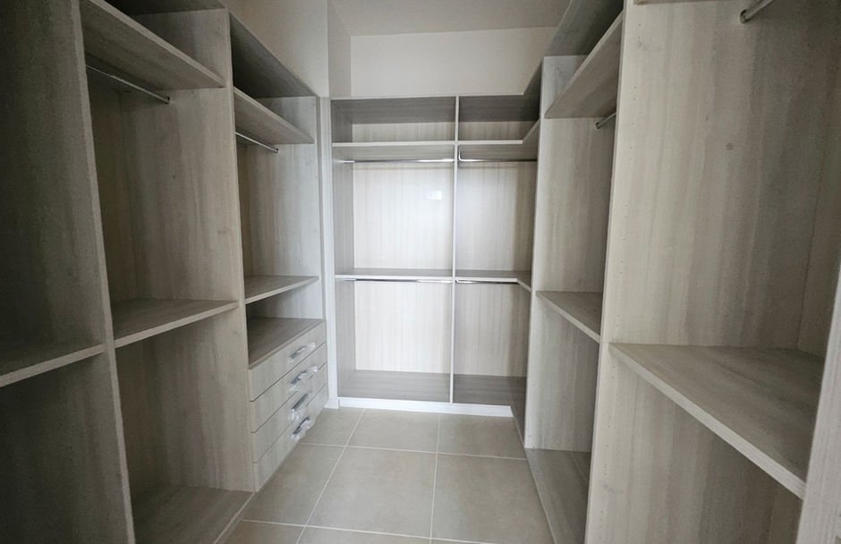 240 m2 3-Bedroom Apartment in Ocean House, Santa Maria, Panama – photo 10 of 16