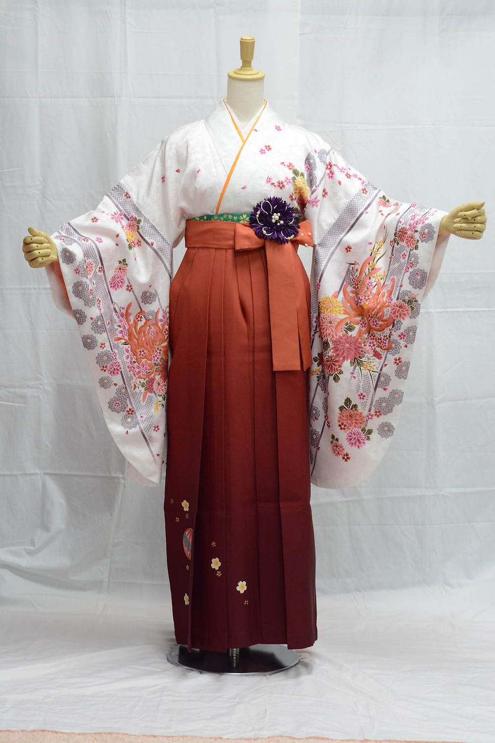 8-8白乱菊_オレンジぼかし手まり