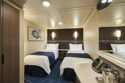 IMG-SCL-2021-CAB-the-insider-interior-bed-configuration-day-UNCROPPED.JPG