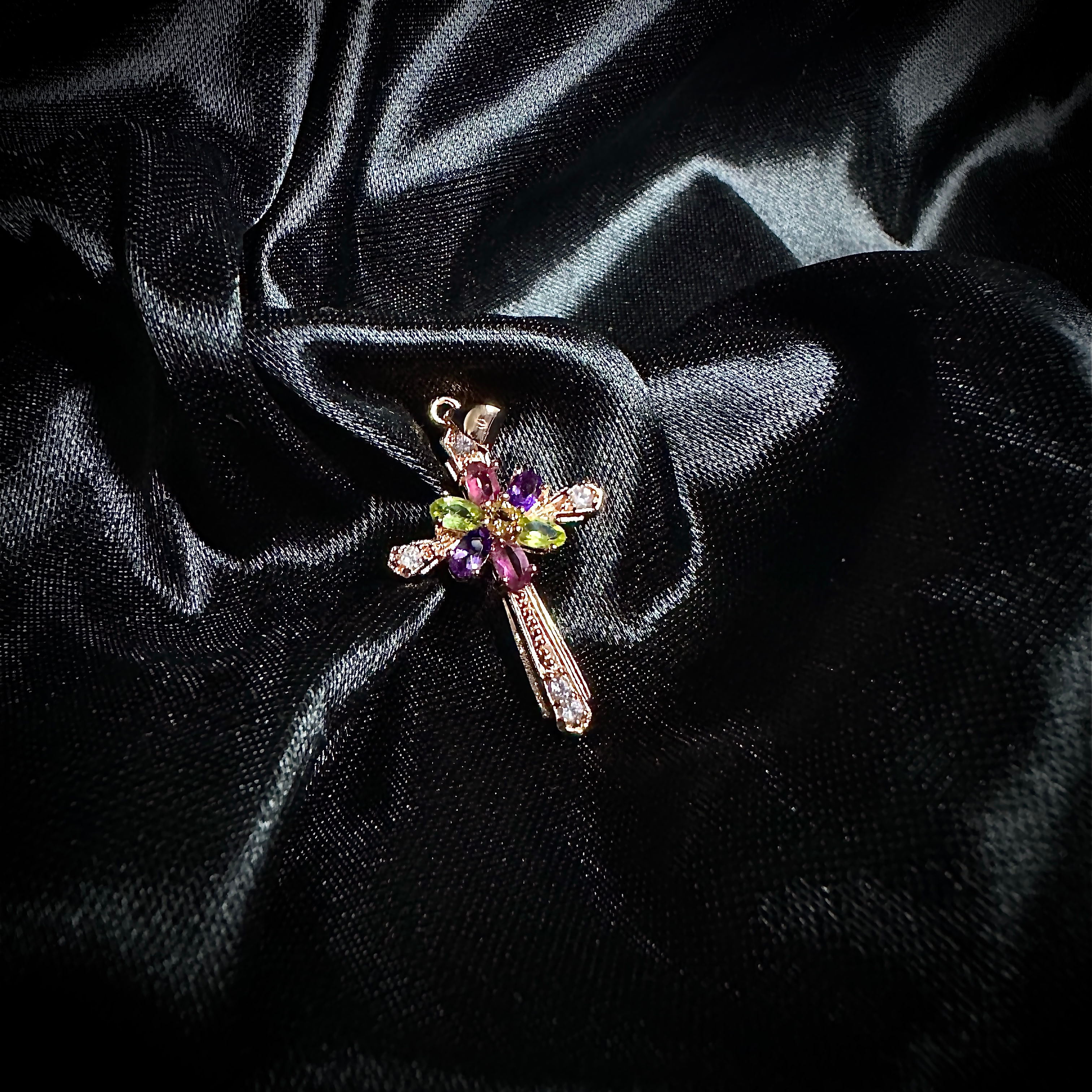 Mixed Crystal Pendant