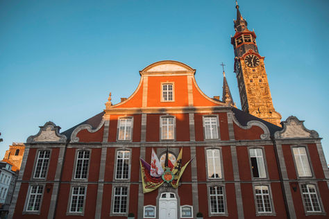 Opinie: Waarom de daklozenproblematiek de gemeenteraad van augustus zal domineren