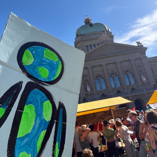 Gemeinsam, laut und solidarisch: Unser Tag an der Demo in Bern