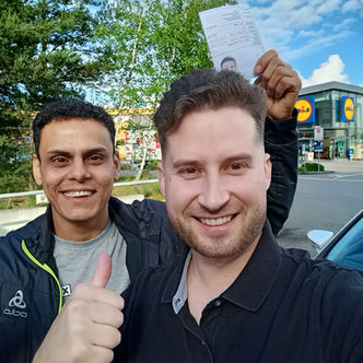 Bestandene Fahrprüfung mit der Fahrschule Pascal Moschin