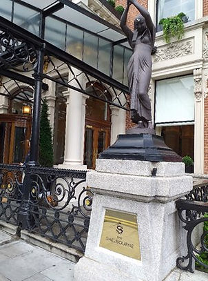 Statue outside 2.jpg