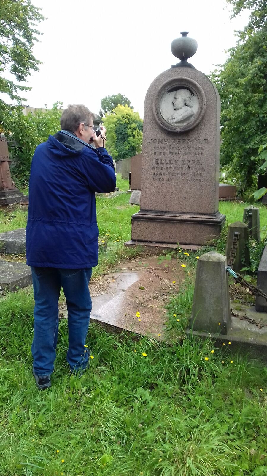 KENSAL GREEN BEHIND THE SCENES AT EPPS GRAVE