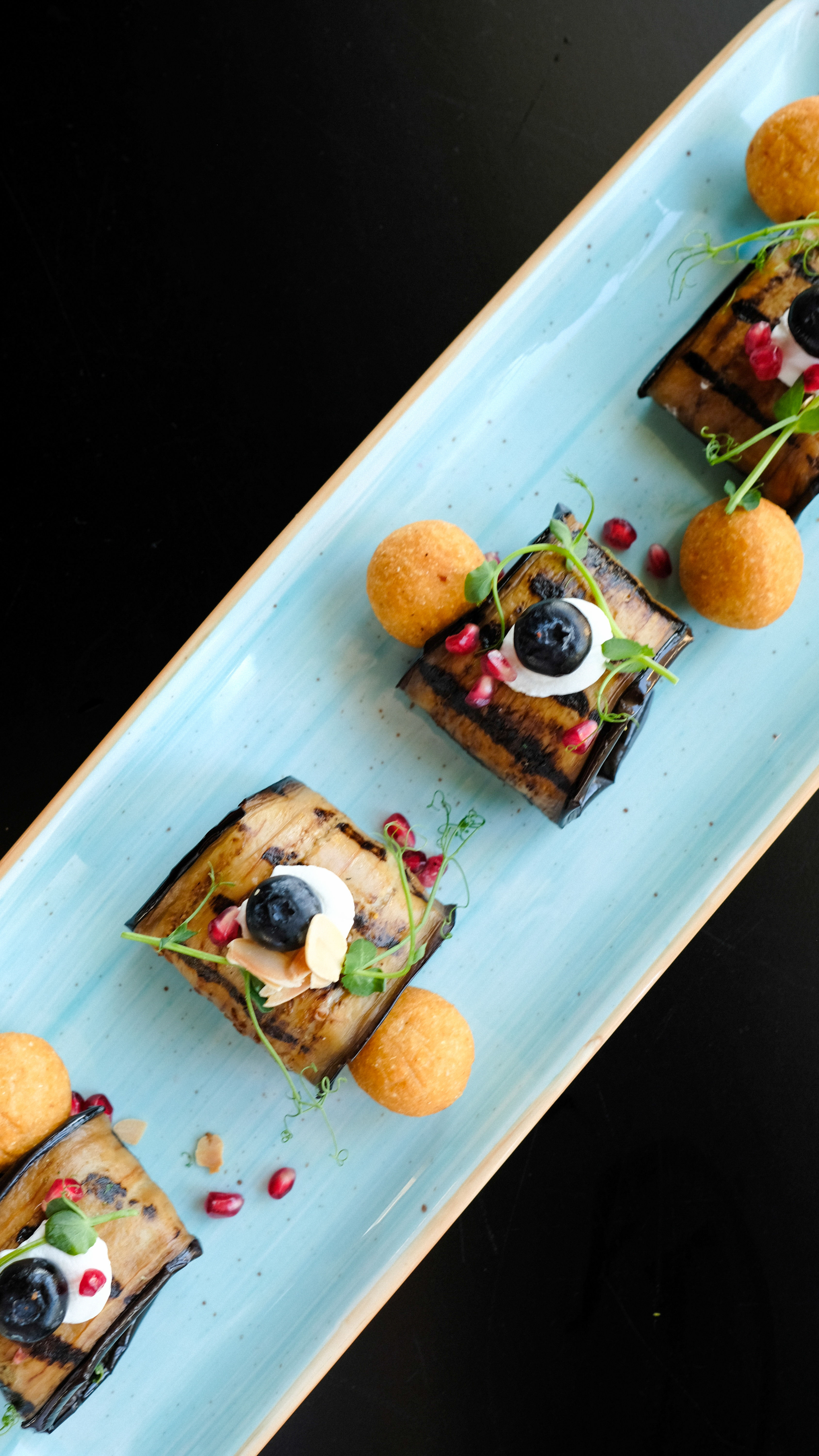 Eggplant rolls with walnuts