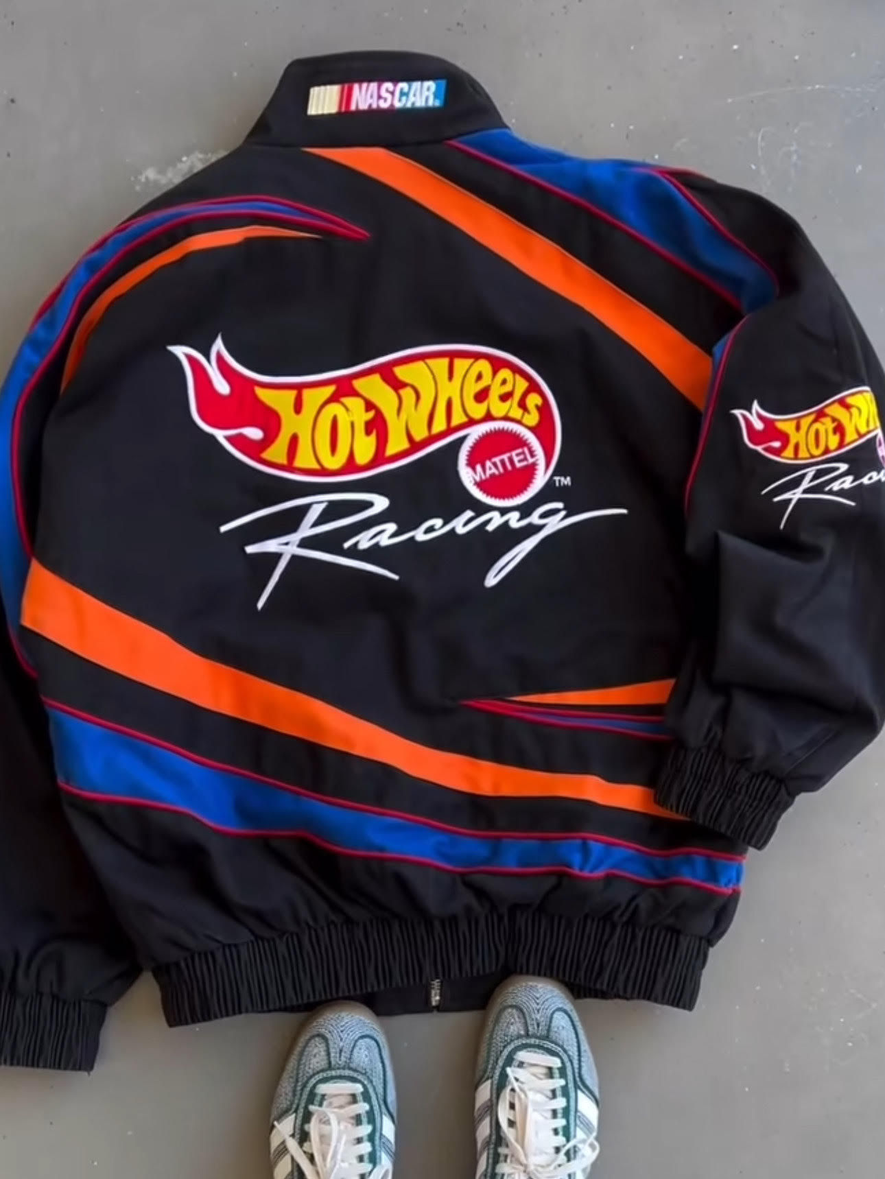 Hotwheels Racing Jacket ⭐⭐⭐⭐ (4.2/5)