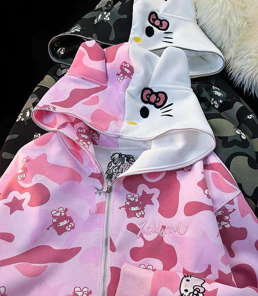 Hello Kitty Full Zip Hoodie (4.5/5) | Paper Castle India Hello Kitty Full Zip Hoodie (4.5/5) | Paper Castle India