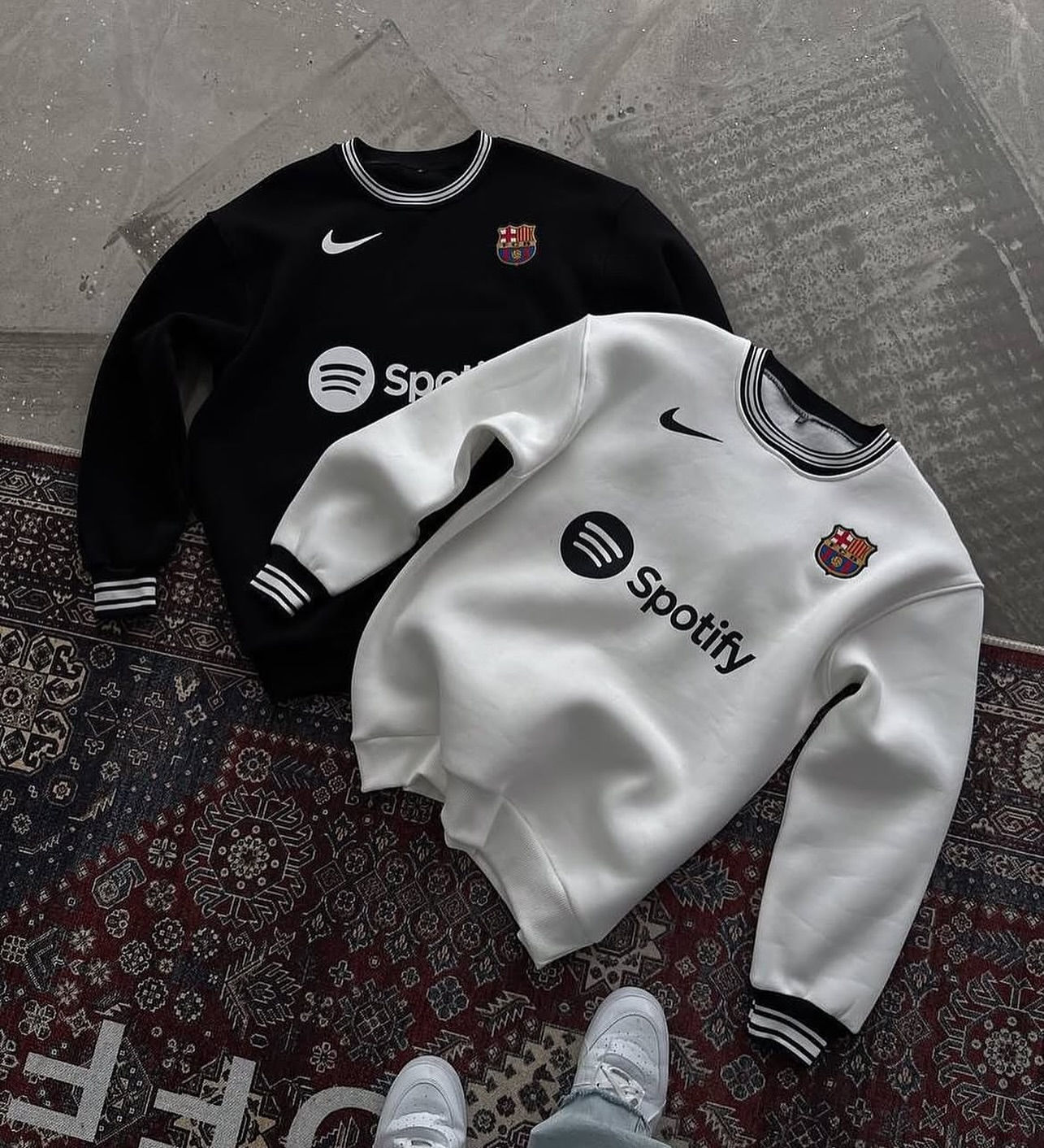 Baggy Vintage Sweatshirt ⭐⭐⭐⭐(4/5)