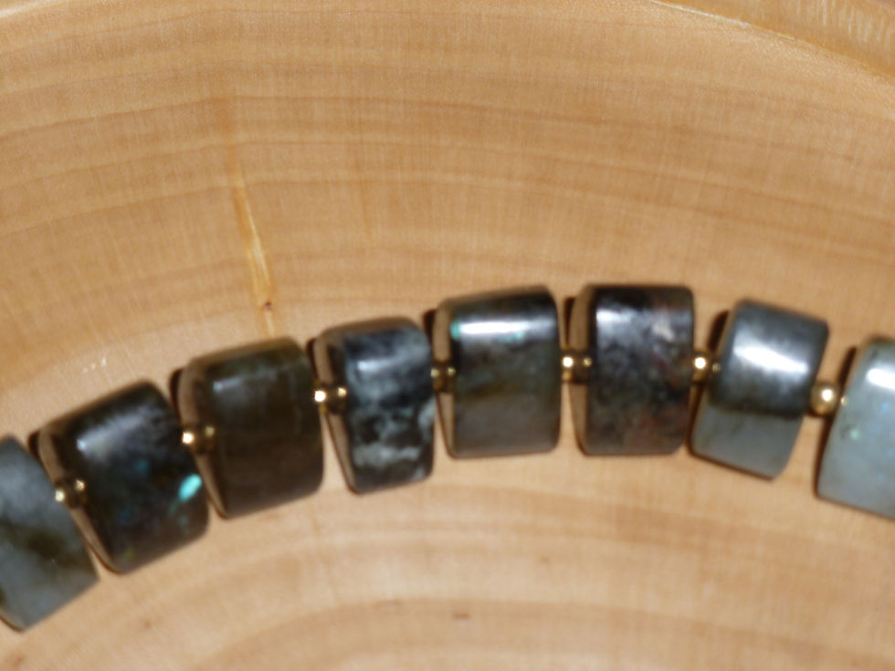labradorit collier, gold