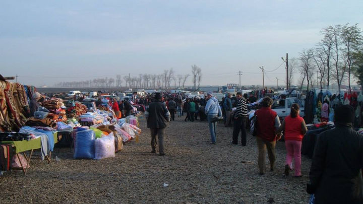 La Smeeni se află cel mai mare târg de produse agro-alimentare din zona de sud a judetului Buzău
