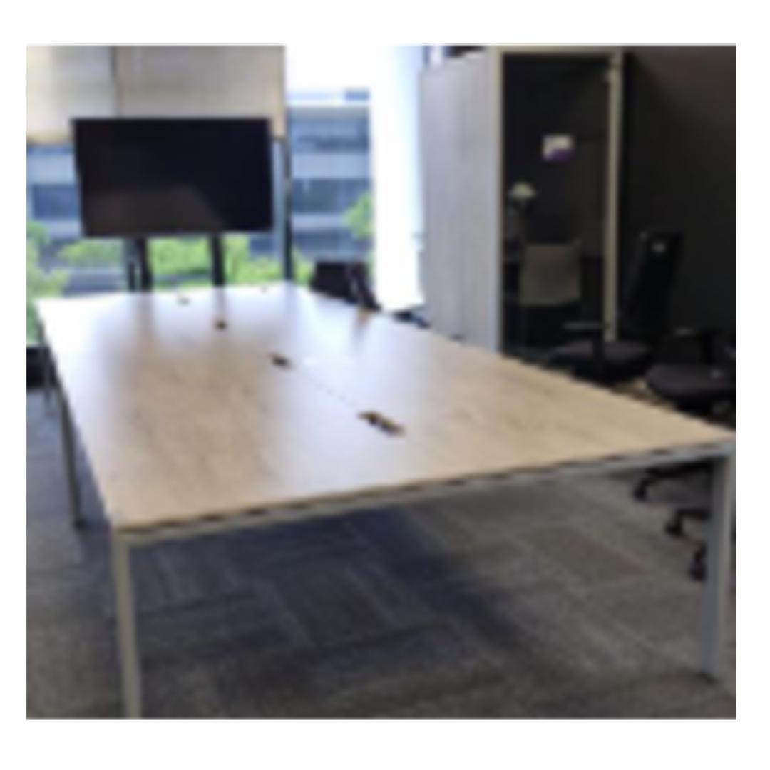 8-seater Payroll table @ R1000