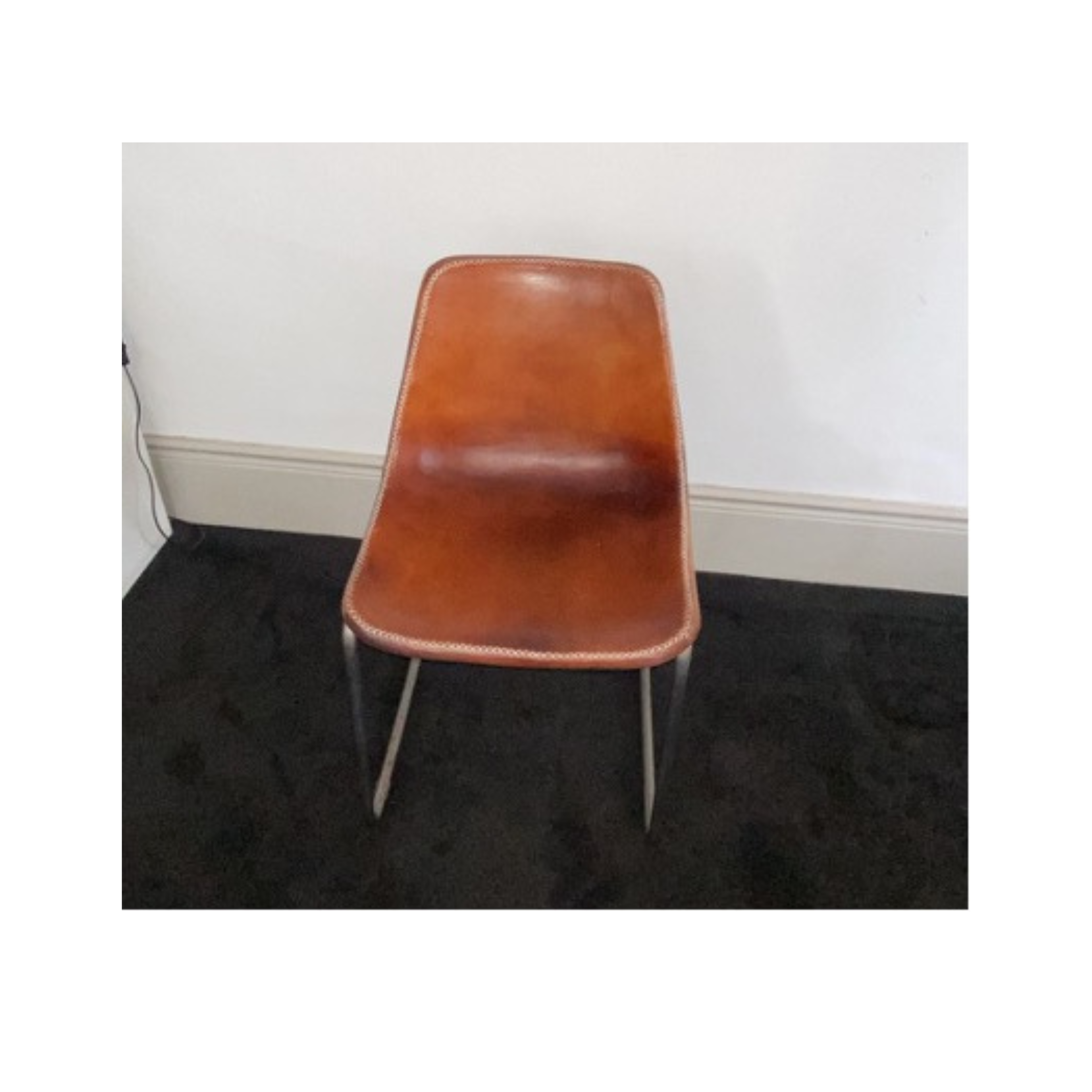 Leather visitor chair