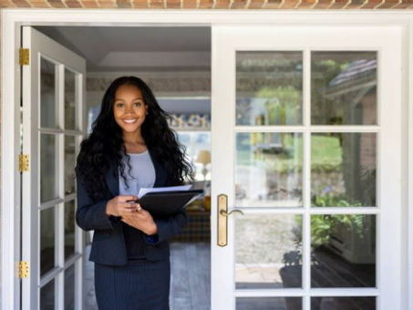 Understanding the Role of Listing Agents