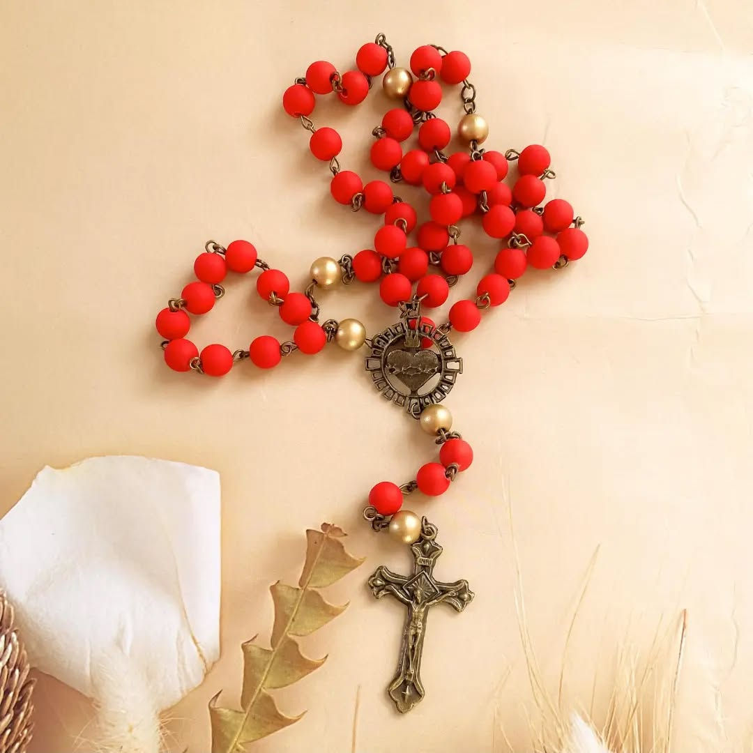 Terço vermelho fosco  personalizado 